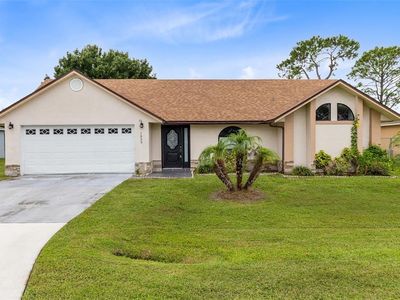 1025 DERBYSHIRE DRIVE