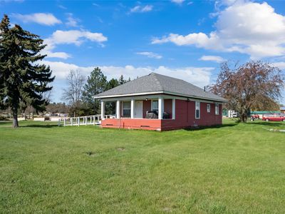 3890 Highway 2 E