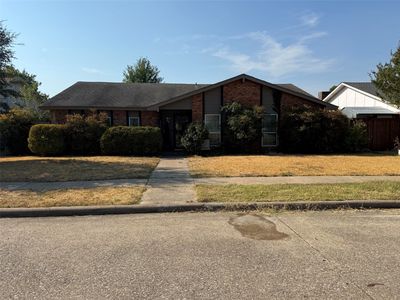 2706 Gayle Dr