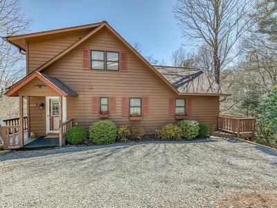 153 Delphinium Lane