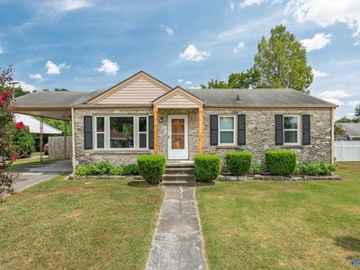 Property at 705 1st Ave, Fayetteville, TN