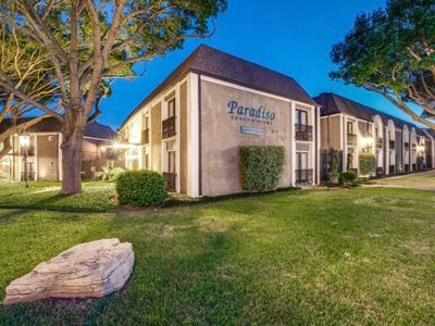 10111 Regal Park Ln APT 208