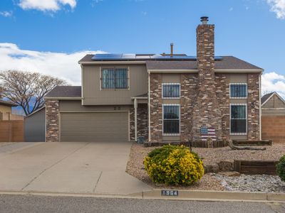 1964 Roanoke Dr NE