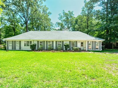 2050 Fernway Dr