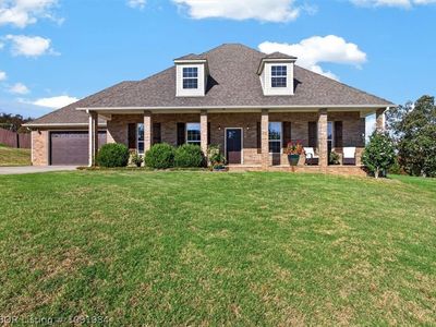 1103 Eastern Hills Dr