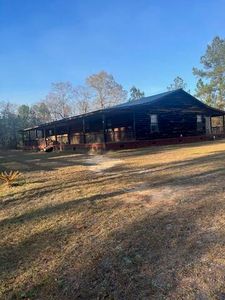 700 Foster Rd