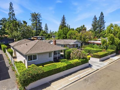 938 Alice Ln