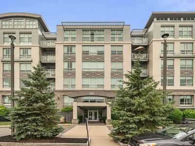 201 Elliott St #510