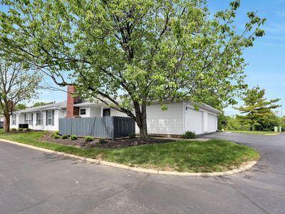 8396 Greyhawk Cir