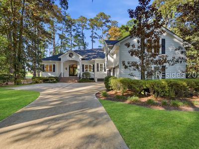 61 Manchester Ct