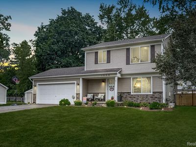 Property at 1558 Maddox St, West Bloomfield, MI