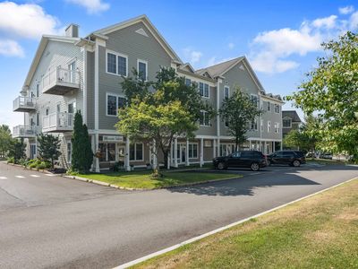 78 Severance Green #207