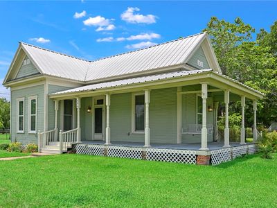 Property at 326 5th St, Somerville, TX