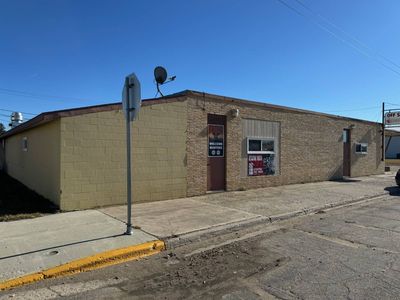 106 Main St