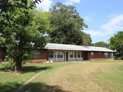 136 Fowler Rd