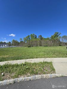 18 Interlaken Rd