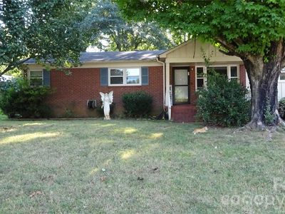 Property at 801 Tryon St, Shelby, NC