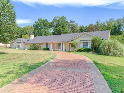 522 W High St