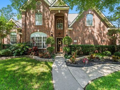 24015 Doverwick Dr