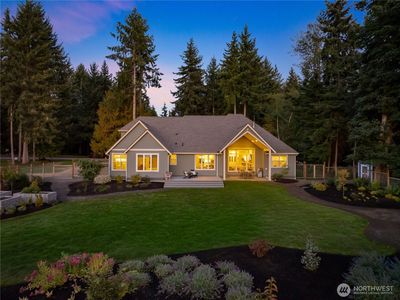 27593 Heavenly Place NE