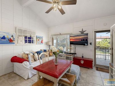 200 W Kingfish St #203-B
