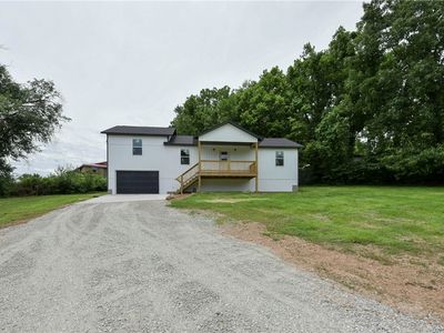 606 Old Exeter Rd