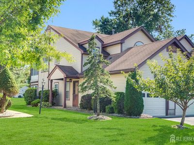 8 Ingram Dr #D