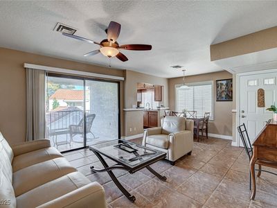 4860 Nara Vista Way UNIT 204