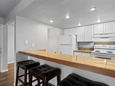 6385 Oak Street #205