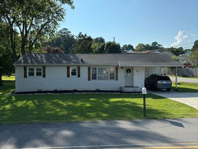 139 Meadow Ln