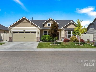 2308 W Coneflower St