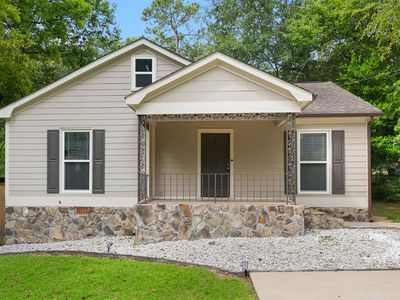 3127 Oak Cir