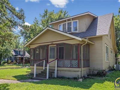 Property at 848 S Tremont Ave, Ottawa, KS
