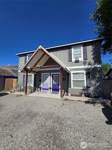 1402 Juniper Street