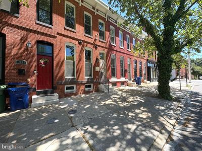 1307 N Broadway