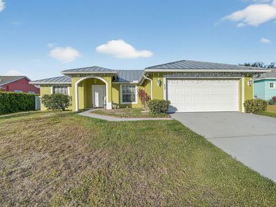 Property at 933 SW General Patton Terrace, Port Saint Lucie, FL
