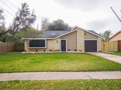 2711 Pheasant Creek Dr