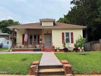 215 W Parker St