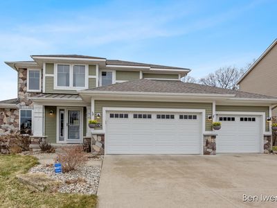 3138 Lowingside Dr
