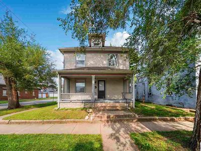 1000 S 4th St