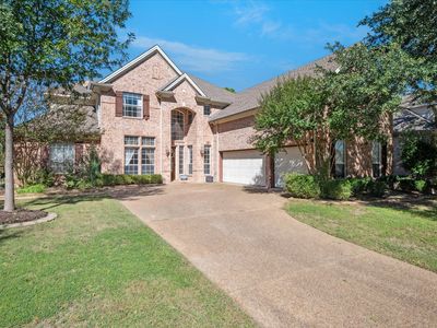 4909 Walton Heath Dr