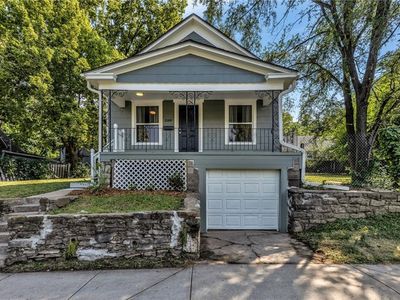 1149 Metropolitan Ave