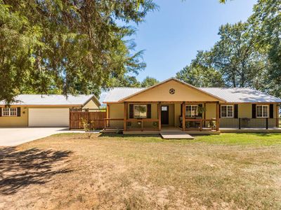 570 County Road 2793