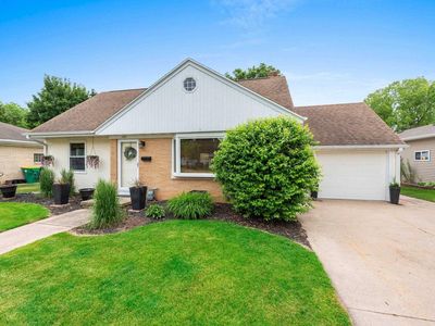 1401 LANGLADE AVENUE