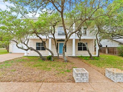 2310 Edgewater Ct