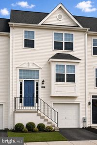 5630 Ashburn Ter