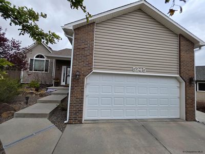 5245 Danielle Ct