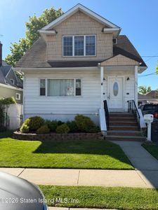 130 Driggs St