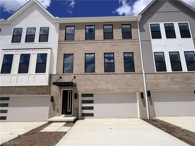 27385 Averi Ln