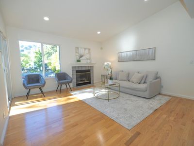 700 Canyon Oaks Dr APT H